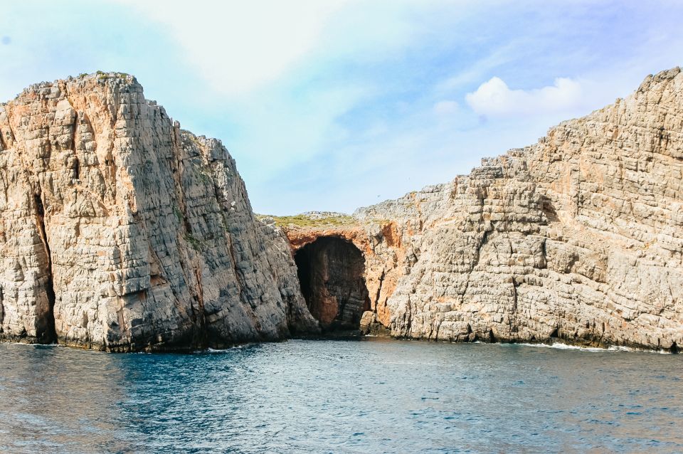 Agios Nikolaos: Boat Trip to Spinalonga with Swim Stop - Food and Drinks on Board: Reasonable, but Plan Around Options