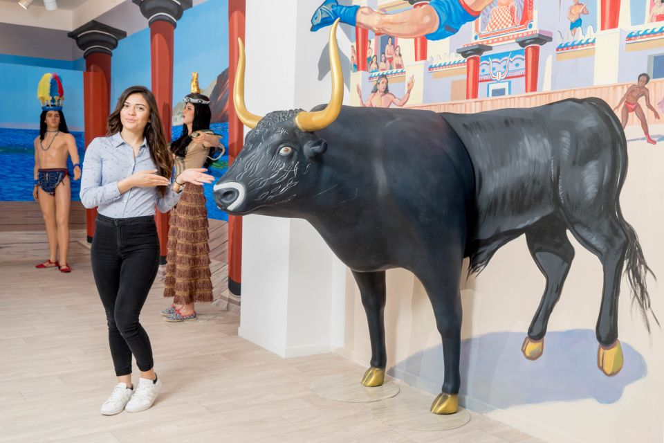 Chania: Minoan's World 9D Experience - Your 45 Minutes: How the 3D Museum and 9D Cinema Work Together