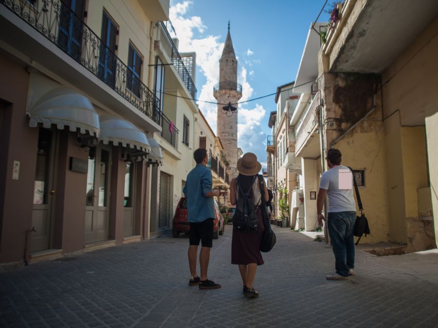 Chania: Sightseeing & Tastings Tour - Start at Dimotiki Agora, the best place to get your bearings