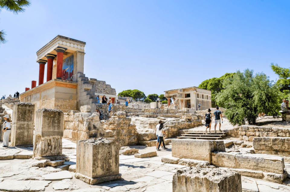 Crete: Knossos Palace Entry Ticket with Optional Audio Guide - Knossos in one day: what your ticket actually delivers