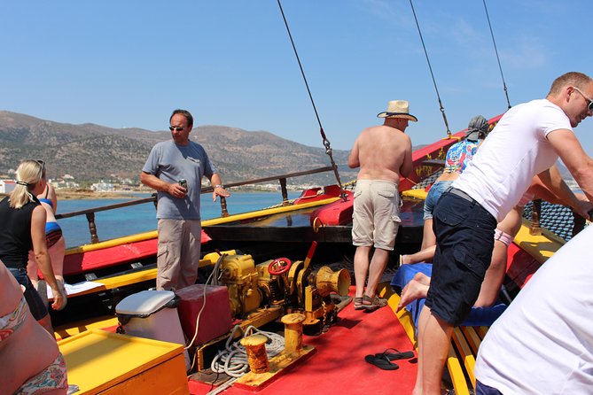 Crete Pirate Ship Cruise with the Black Rose to Stalis and Malia - Crew and ship atmosphere: why the Black Rose can feel like a group event