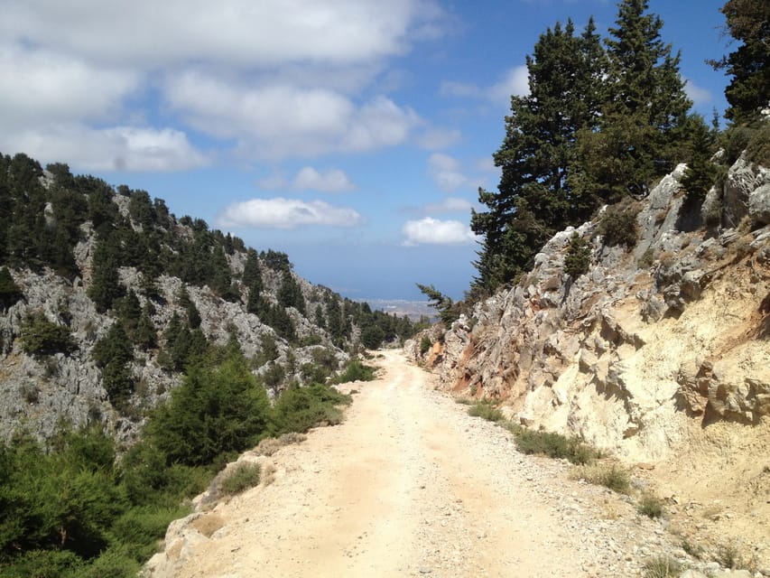 Crete: White Mountains Preserve Day Tour - Viewpoints and the off-road stretch: where the day gets fun