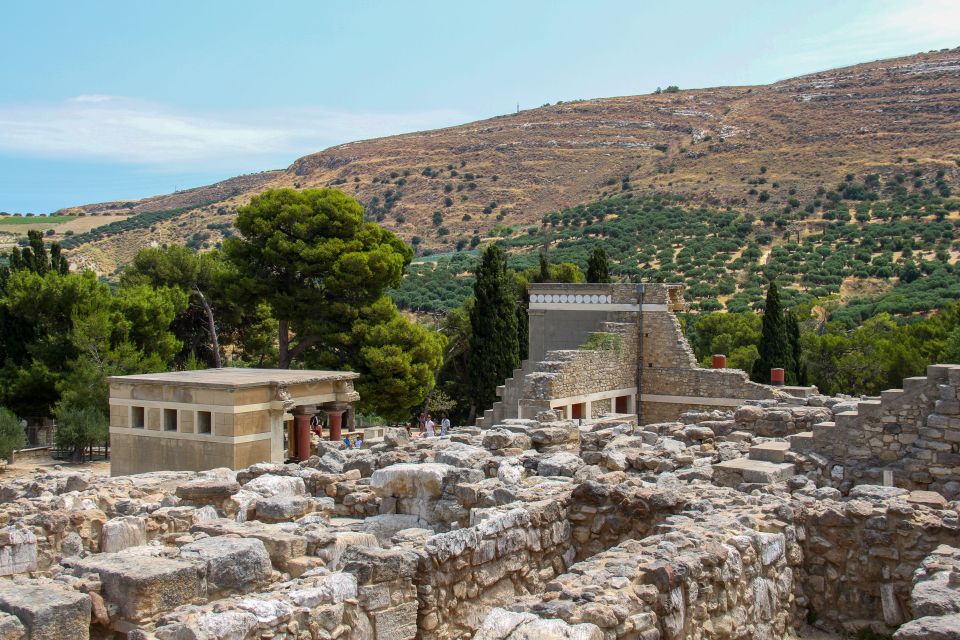 From Chania: Knossos Palace and Heraklion Full-Day Tour - The big picture: a 12-hour circuit from Chania that packs a lot in