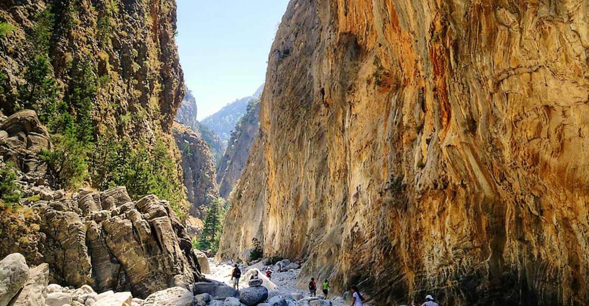 From Chania/Rethymno: Samariá Gorge Guided Hike with Pickup - Omalos Plateau and the Wooden Stairway Entrance