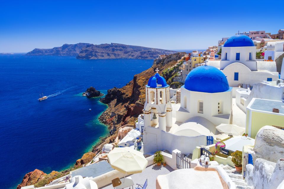 From Rethymno: Full-Day Trip to Santorini by Boat - Athinios arrival and the bus handoff you should plan for