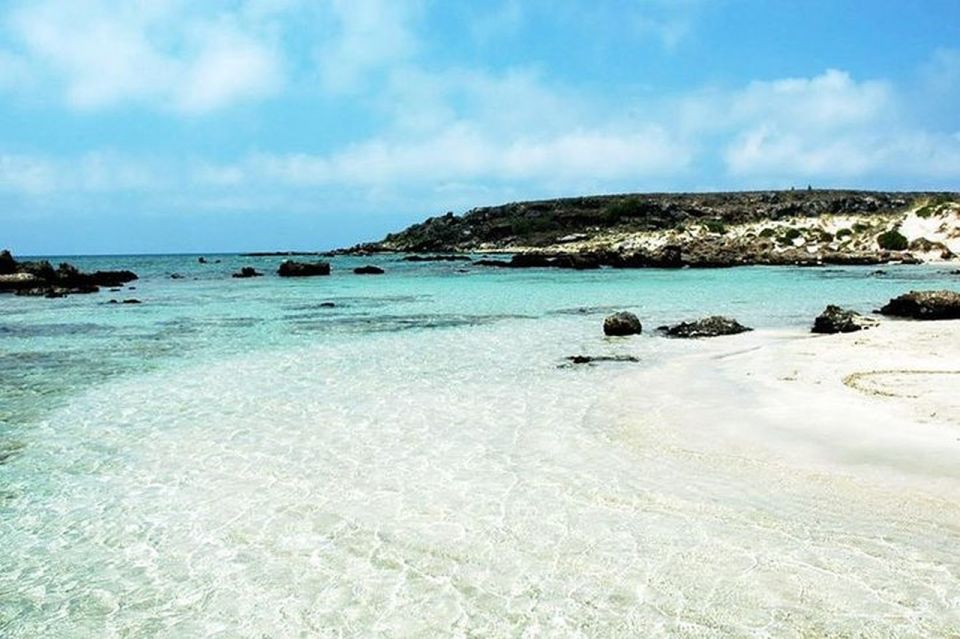 From Rethymno/Kavros: Elafonisi Island Pink Sand Beach Tour - Elafonisi arrival: swimming time, kiosks, and how to handle crowds