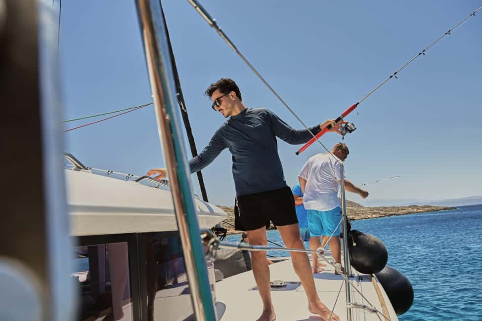 Heraklion: Dia Catamaran Tour - Lunch, Open Bar & Snorkeling - Lunch onboard: Mediterranean flavors, choices for kids, and options for diets