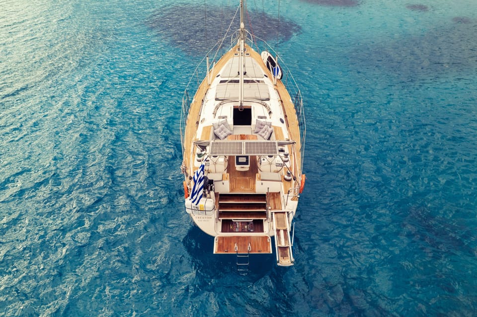 Heraklion: Dia Island Luxury Sailing Trip with Meal & Drinks - Shared vs Private: Group Size Changes the Whole Feel