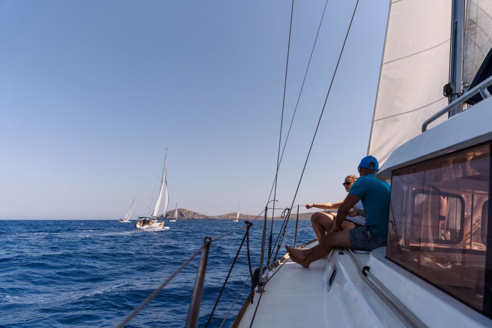 Heraklion: Dia Island Sailing Cruise with Snorkeling - Onboard comfort and crew: how the small-group size affects your day