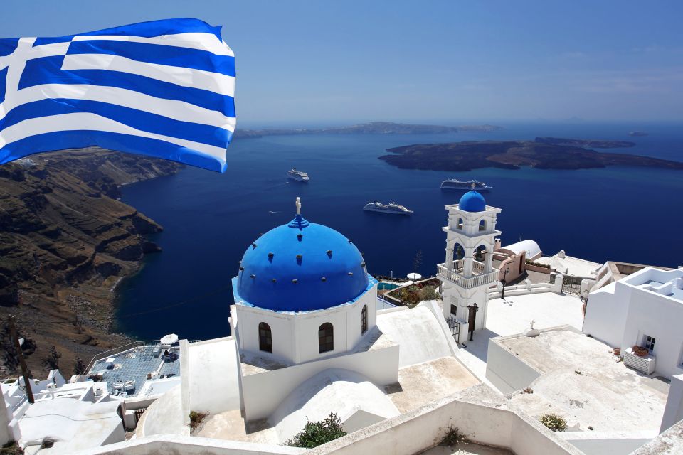 Heraklion or Ag Nikolaos: Oia & Fira Full-Day Santorini Trip - Fira and the caldera views: shopping time with a big background