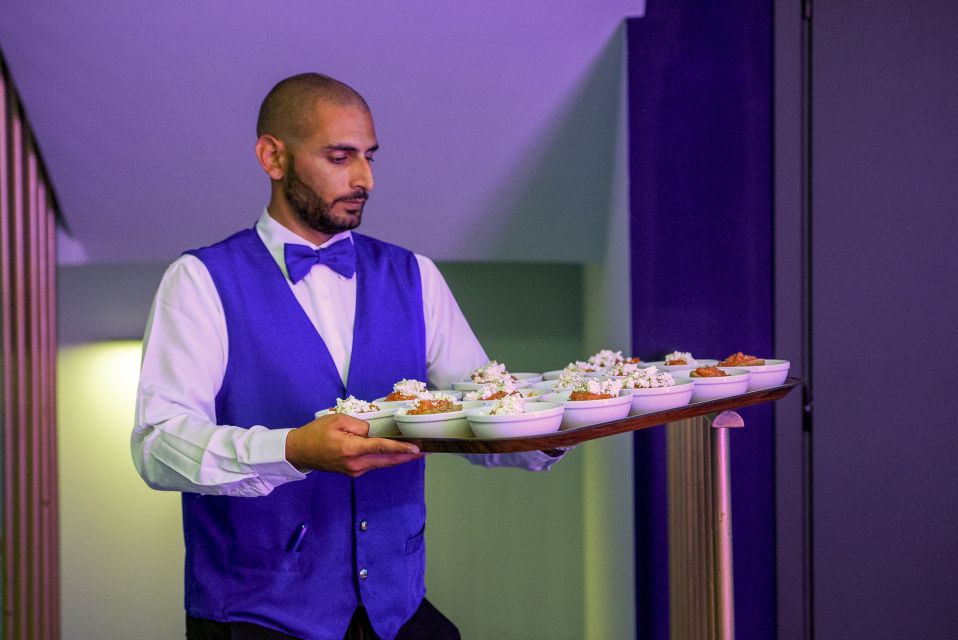 Hersonissos: Troy Dinner-Show Theatre Experience Tickets - Troy on Stage: Why This Hersonissos Dinner-Show Feels Different