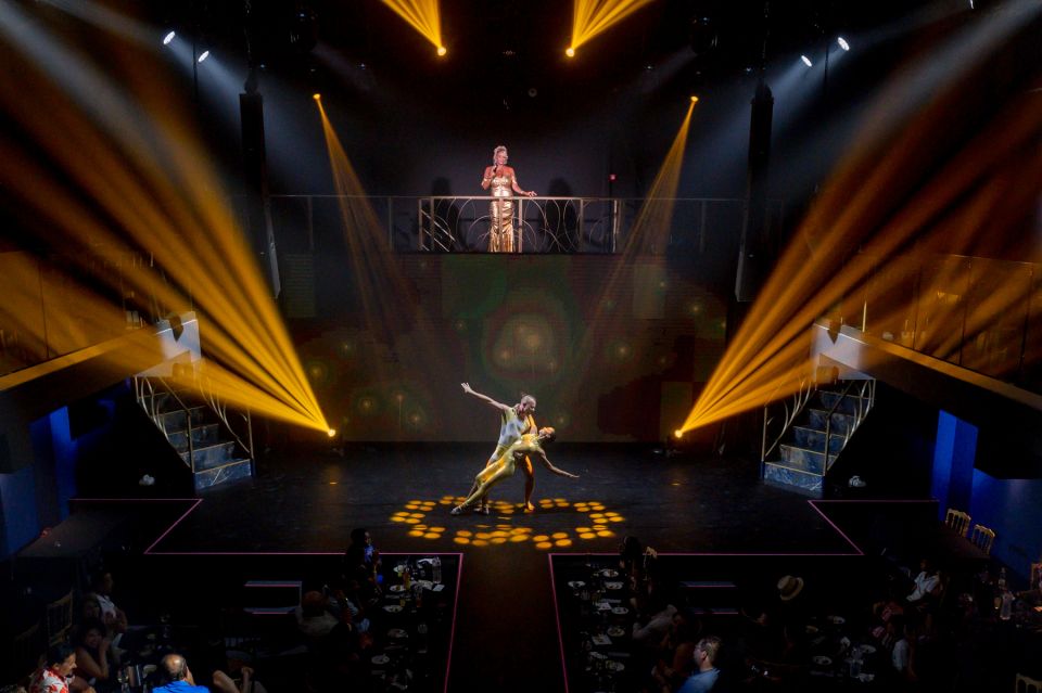 Hersonissos: Troy Dinner-Show Theatre Experience Tickets - QR Code Interaction: How to Make Sure You Benefit From the Tech