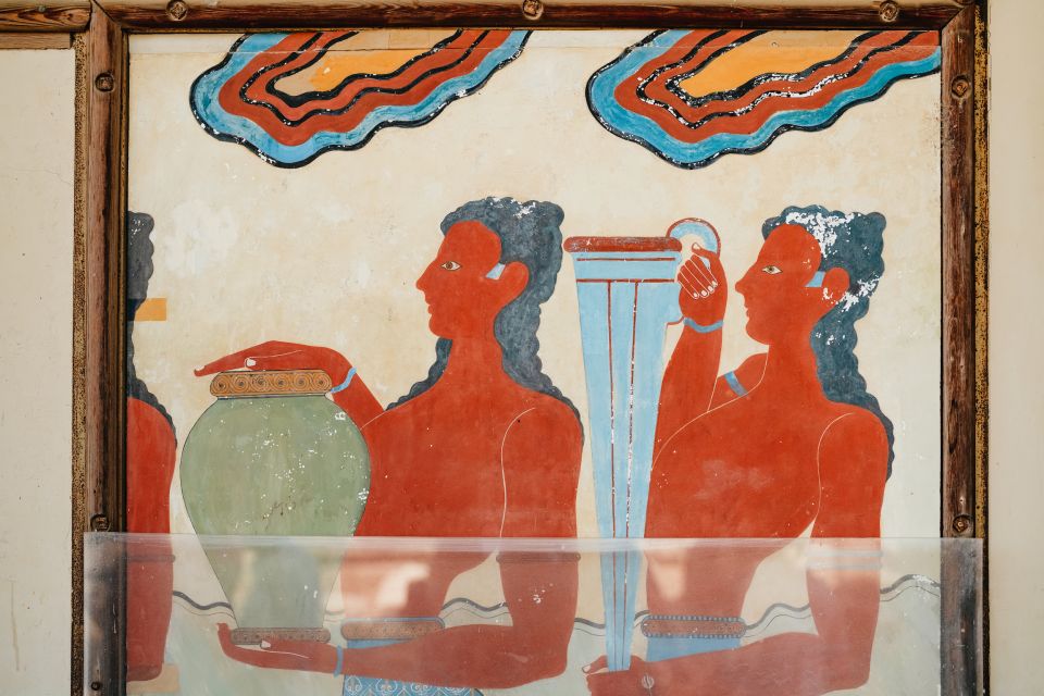 Knossos: Knossos Palace Skip-the-Line Guided Walking Tour - Why Knossos Palace needs more than a self-guided walk