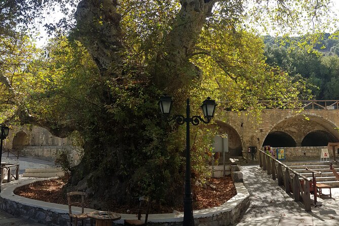 Knossos & lasithi plateau villages,Zeus's cave,&olive oil Mill - Knossos Palace: Pay the Entry, Skip the Crowds Where You Can
