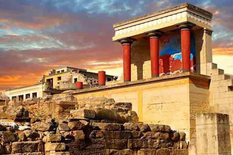 Knossos Palace & Heraklion Full-Day Tour from Chania Area - Heraklion free time: where to eat, browse, and actually enjoy the capital