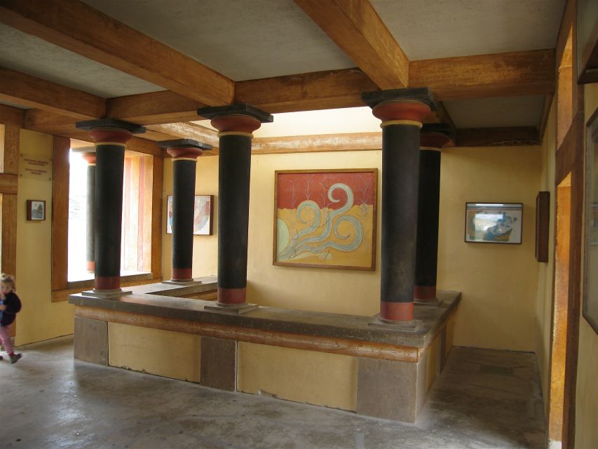 Knossos Palace & Heraklion Full-Day Tour from Rethymno Areas - The Coach Ride East: Getting There Without the Stress