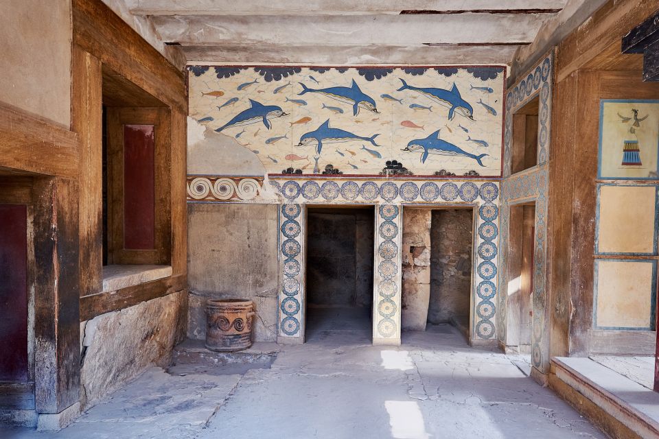 Knossos Palace Skip-the-Line Ticket & Private Guided Tour - Skip-the-line entry: what you really gain (and what you still can’t control)