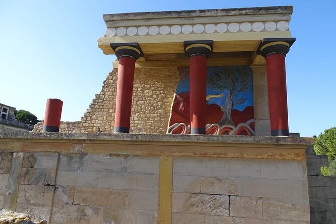 PRIVATE-Knossos Palace-Zeus Cave-Olive Oil Tasting-Old Villages - Private Crete in one day: why this route works