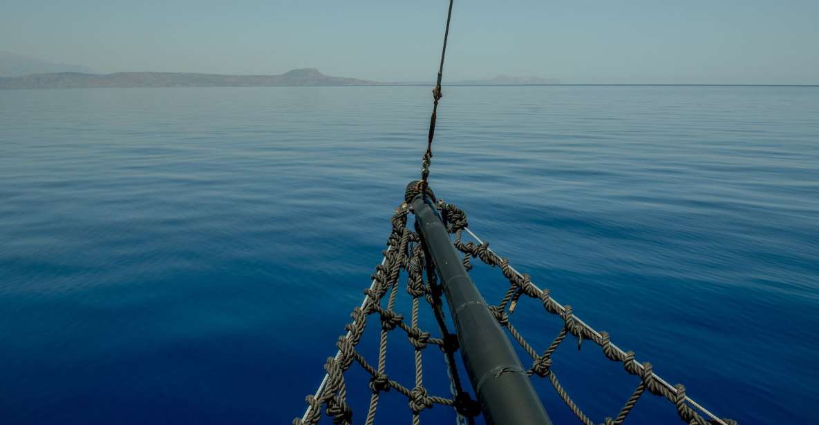 Rethymno: Mini Pirate Boat Cruise with Swimming Stop - The Bay of Gerani, Pirate Caves, and the Camarola Sea Arch