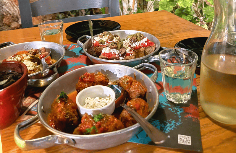 Rethymno Old Town: A Traditional Cretan Food Tour - The Local Bakery Stop: A Cretan Pastry Interlude You’ll Remember