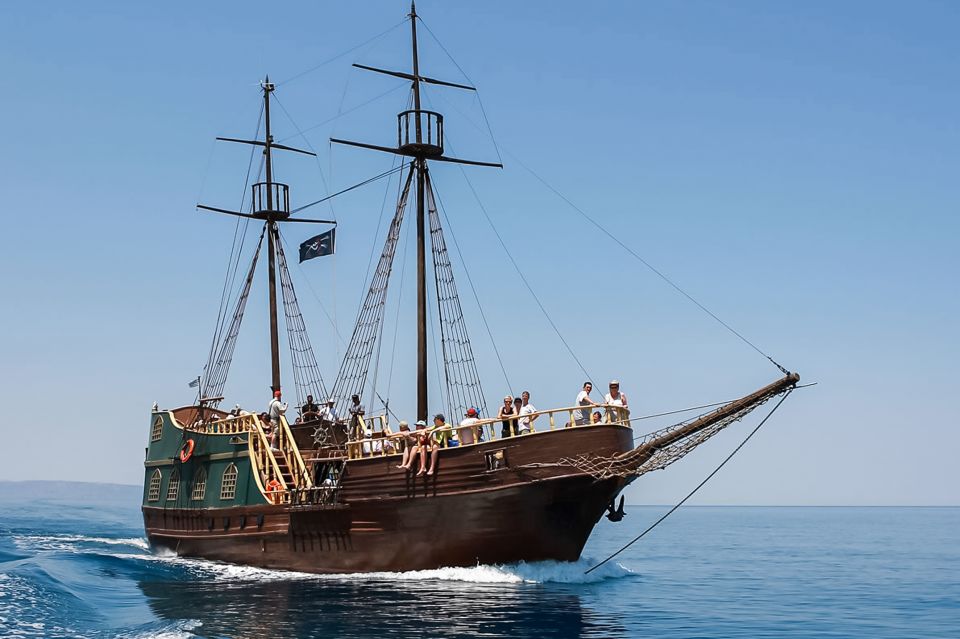 Rethymno: Sunset Cruise on a Wooden Pirate Boat - Boarding Captain Hook: where you should aim for photos