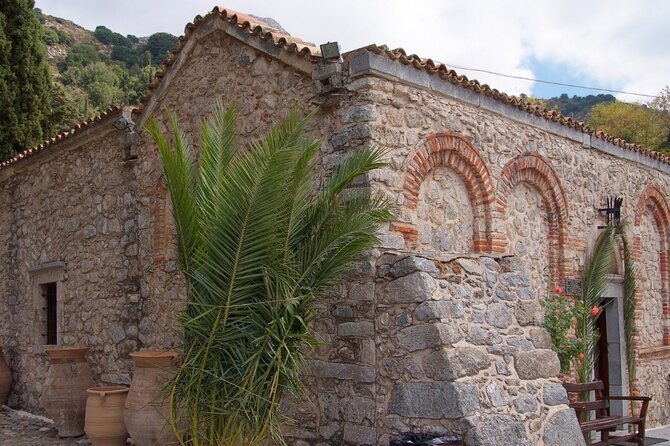 Road-trip to Lasithi, Zeus Cave, Vidiani, Krasi & Olive Mill Farm - The real value: what this trip includes (and what it doesn’t)