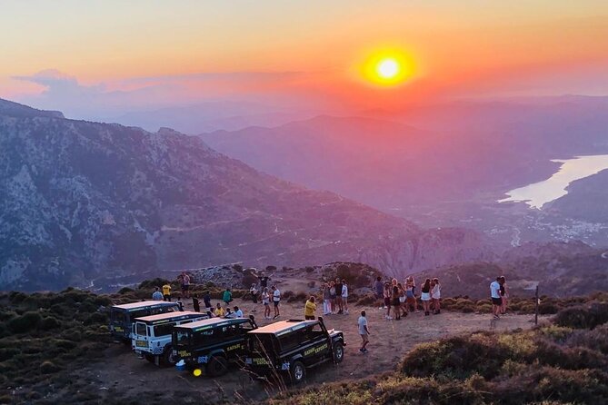 Sunset Jeep Tour in Crete - Ano Kera dinner BBQ: wine, water, and a nightcap vibe