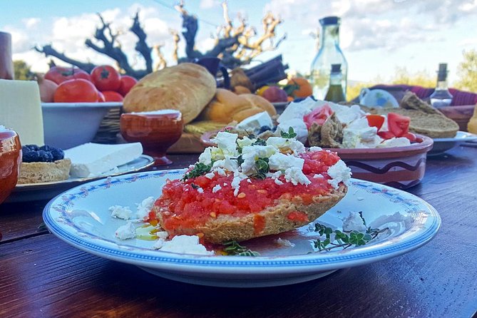 The Real Cretan Cooking Experience - What you actually cook: kalitsounia, tzatziki, ntakos, gemista