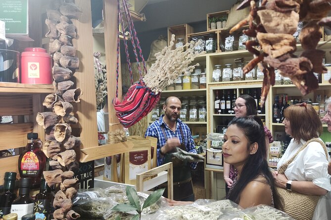 Walking “Food tasting tour” in the town of Chania - Key things I’d circle before you go